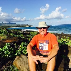 Meet your Posher, Dennis